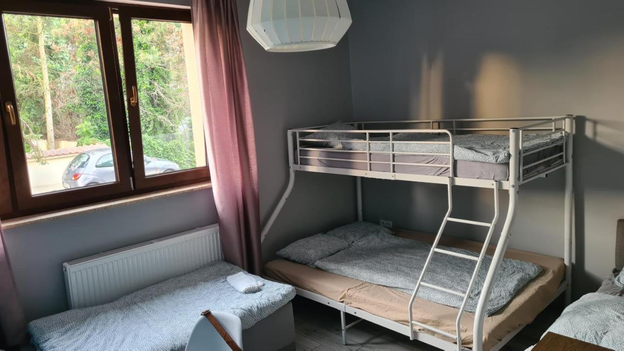 Urocze Apartamenty Na Wsi Goledzinow Экстерьер фото