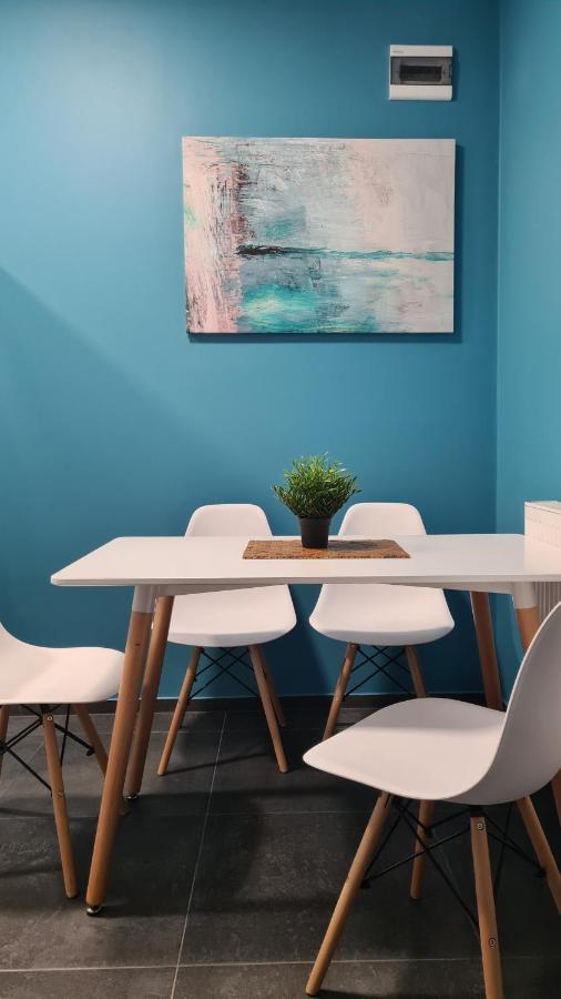 Urocze Apartamenty Na Wsi Goledzinow Экстерьер фото